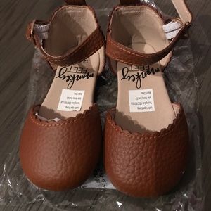 Monkey feet Makenahs